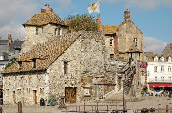 Escapade Au Coeur De Honfleur Avec Parking Prive Et Vue Panoramique Διαμέρισμα Εξωτερικό φωτογραφία